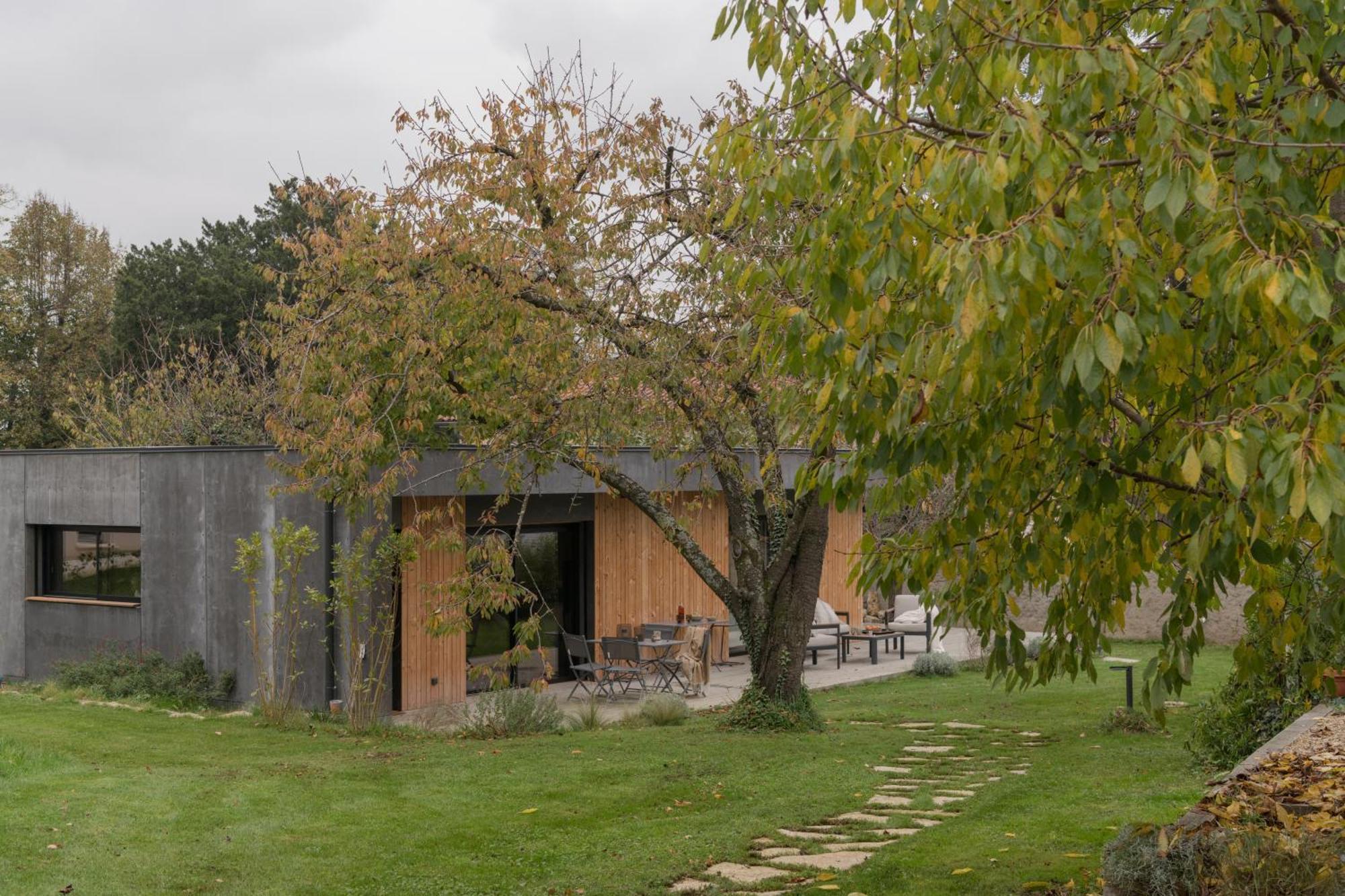 La Maison Des Monts D'Or Saint-Germain-au-Mont-d'Or Luaran gambar